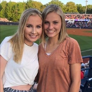 Meet your Posher, Meredith